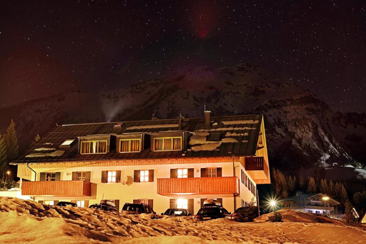 贝旺Chalet Zur Rose公寓 外观 照片