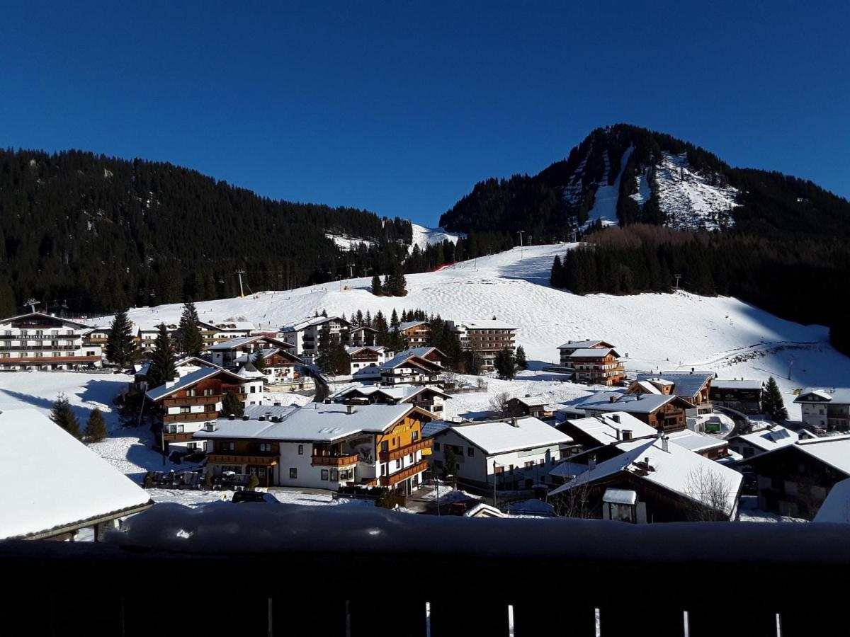 贝旺Chalet Zur Rose公寓 外观 照片